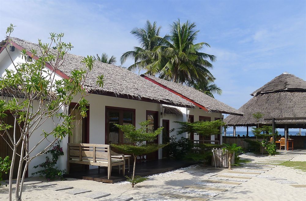 Bubu Villa Kampong Pasir Hantu Bagian luar foto